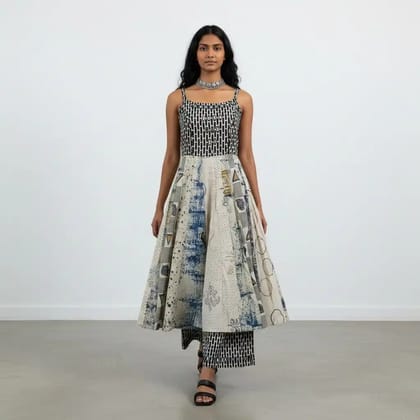 Handloom Cotton Co-Ord Set in Black and Off White with Mirror Work