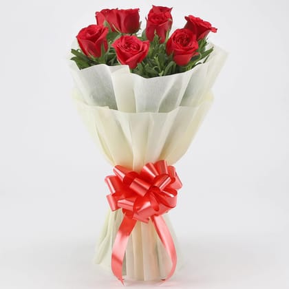Classy 8 Red Roses Bouquet For Valentine's Day Gift