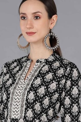 Black Cotton Blend Ethnic Motifs Straight Suit Set VKSKD1673