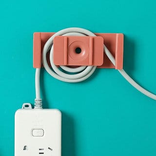K Kudos power strip holder