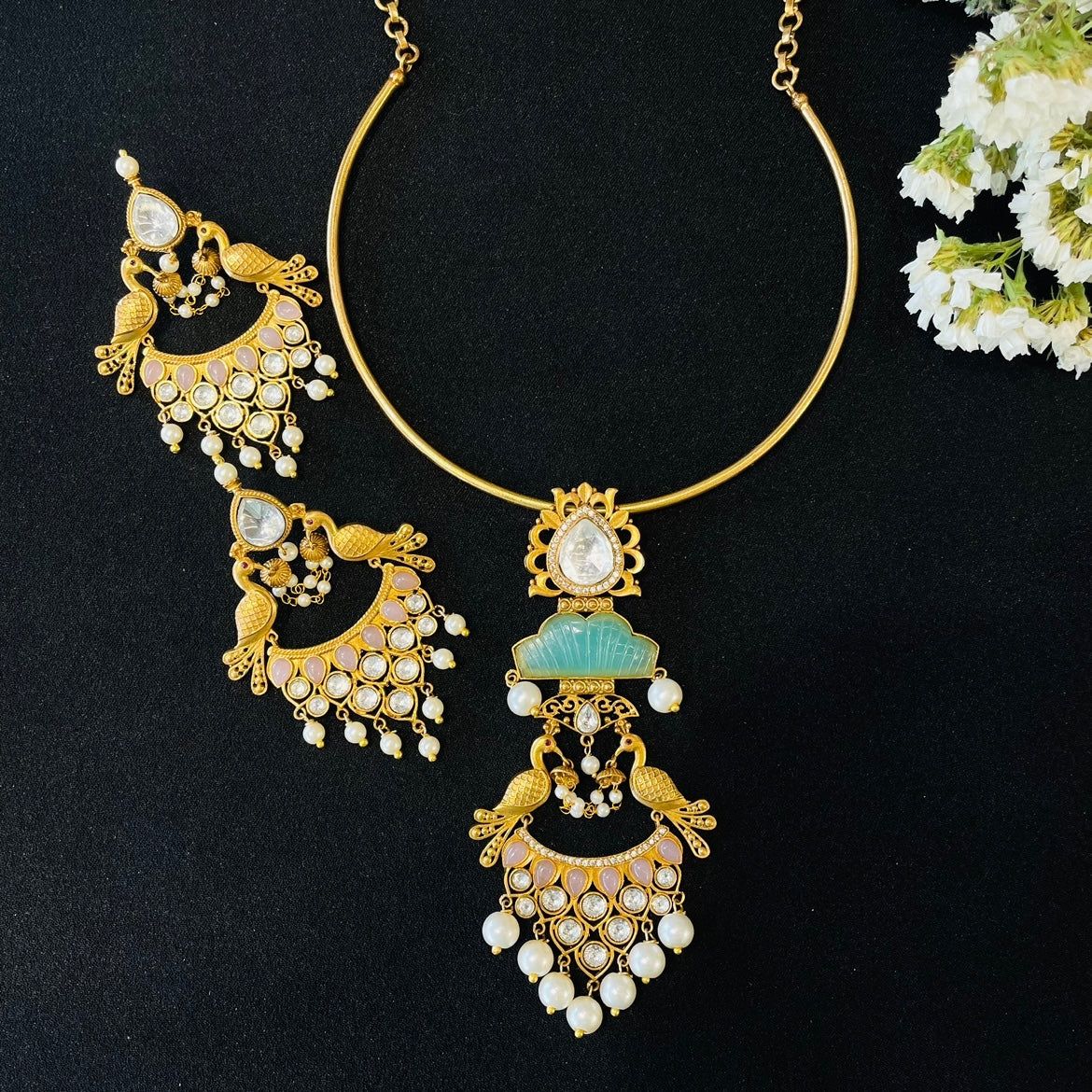 Nayaab Peacock Hasli