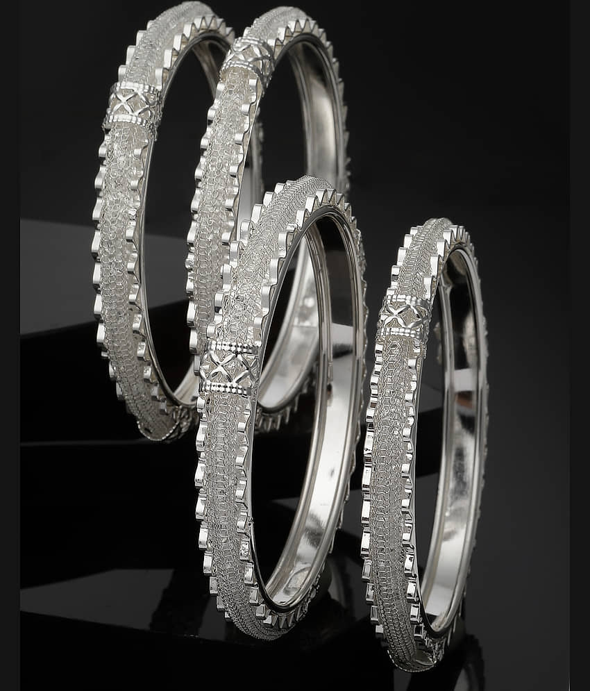 Sukkhi Silver Bangle Set ( Pack of 4 )
