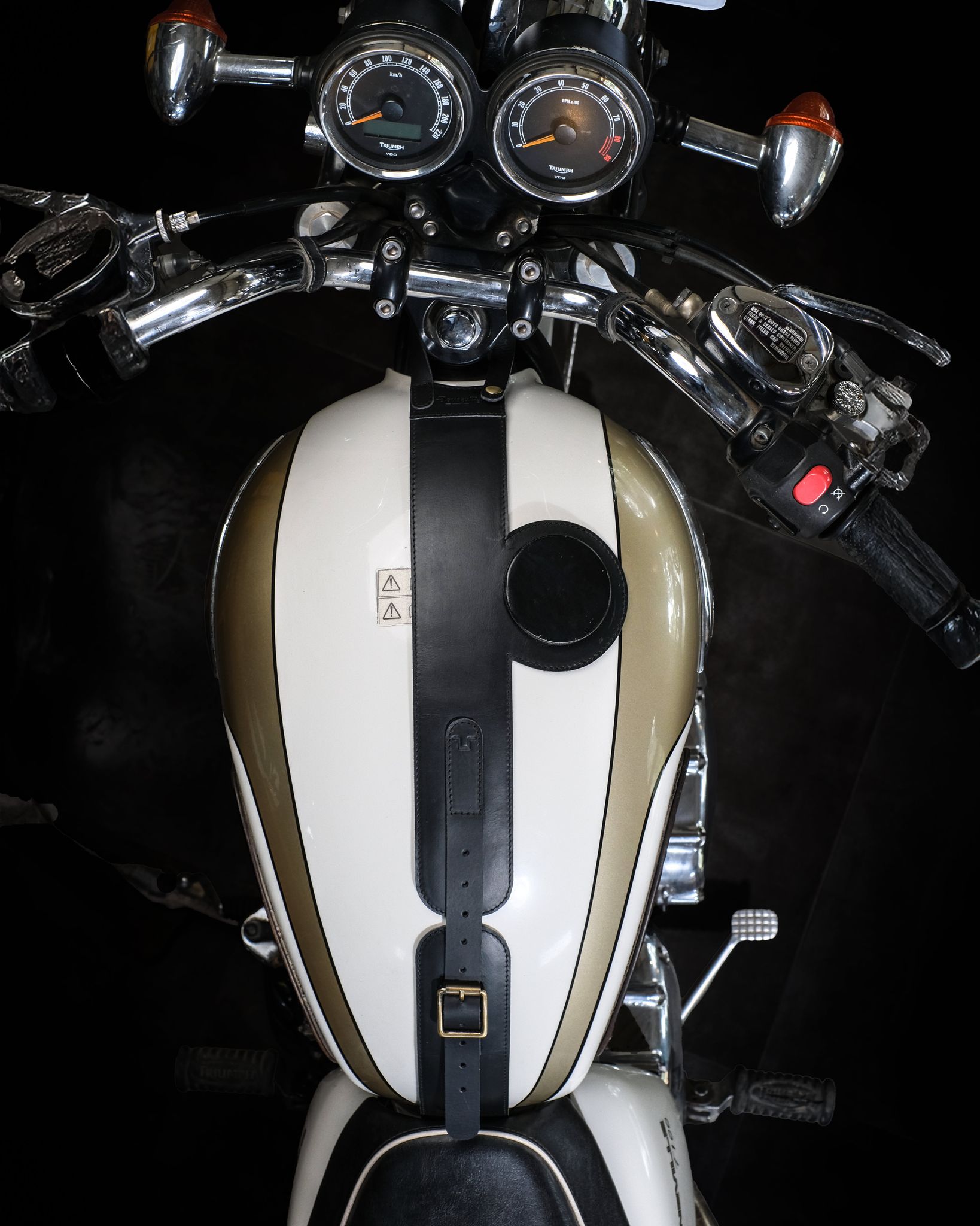 triumph: moto exclusive tank strap-black / only tank strap / au