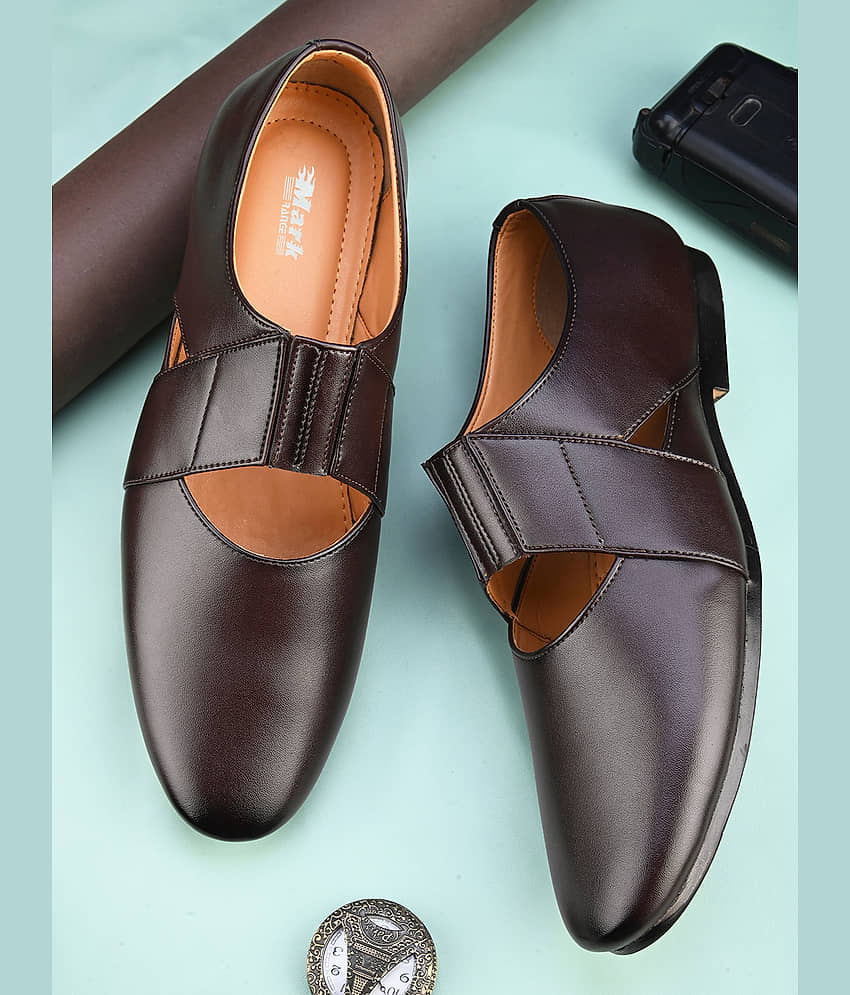 MARKRANGE - Brown Men's Sandals