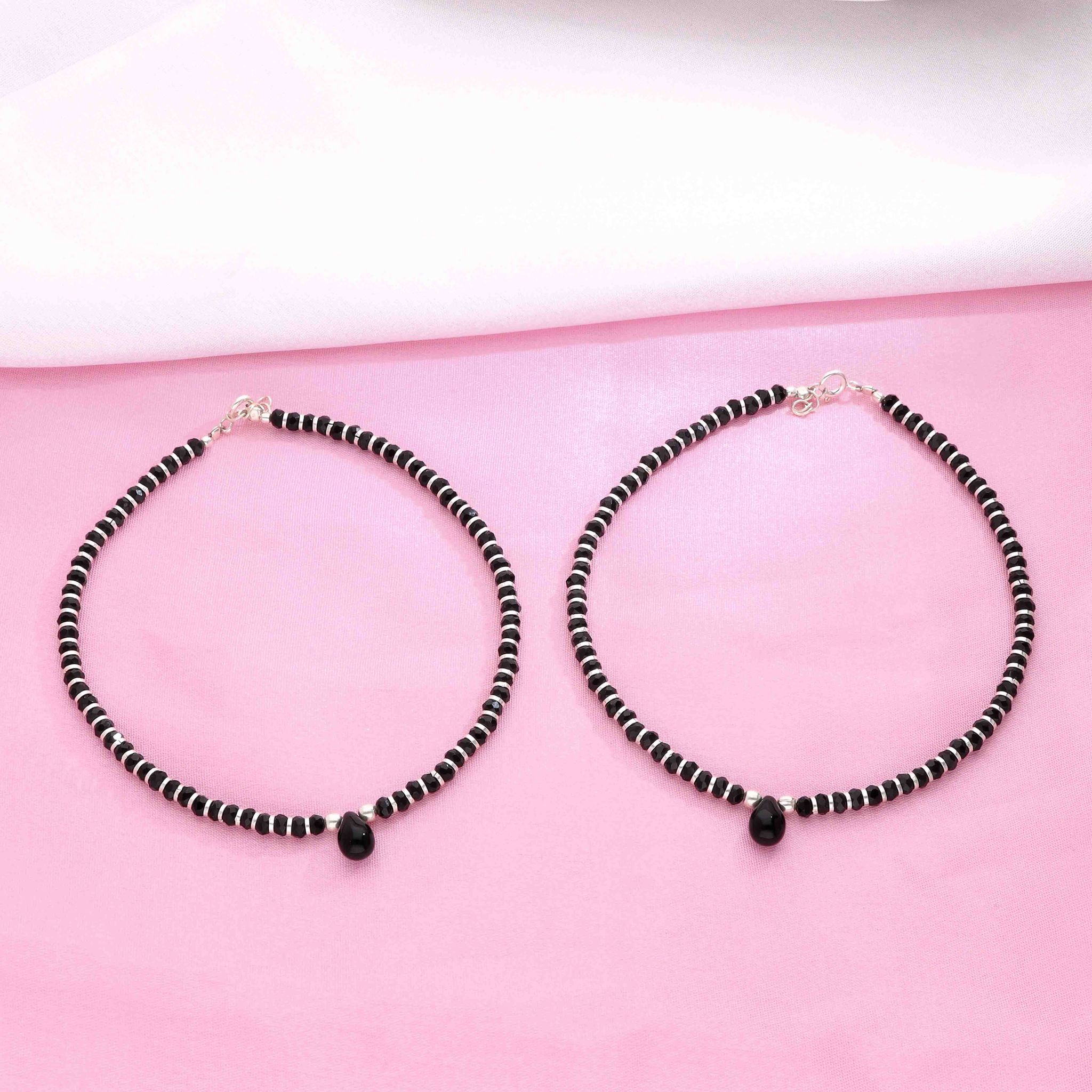 Solitary Core Black & Silver Nazaria Anklet-None / Silver