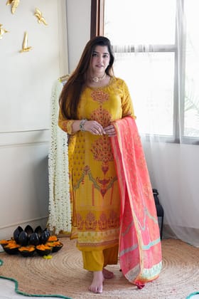 Meegha Yellow Digital Print Suit-XL