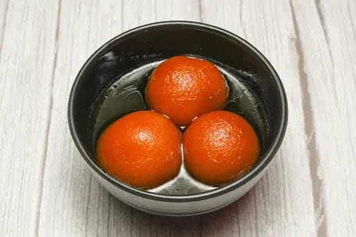 Gulab Jamun [3 Pieces]