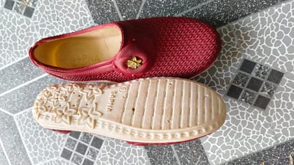 Sapna Womens Casual Bellies / Loafer