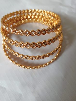 Elegant 1 Gram Gold Bracelet for Women