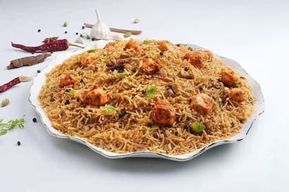 Hyderabadi Paneer King Biryani (Serves 2)