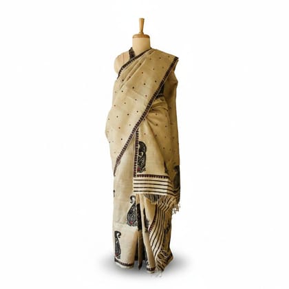 Elegant Beige Traditional Saree with Paisley Motifs
