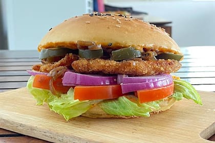 Schnitzel Supreme Burger