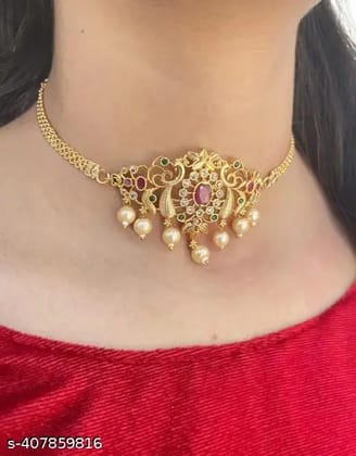 Feminine Chunky Jewellery Sets