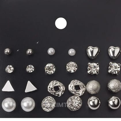 12 Pairs of Stud Earrings Love Pearl