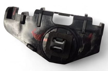 Toyota/Lexus Rear Bumper Side Bracket - RH AV194569