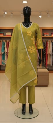 Coordinated Ethnic Olive Green Suit Sets with Embroidery and Print