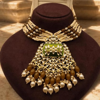Emerald Heritage Kundan Necklace Set