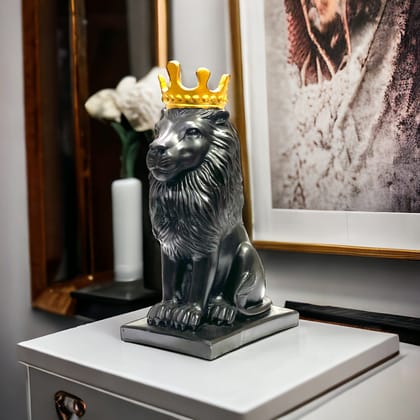 Lion With Crown Showpiece Table Decor , H-28 cm-Poly Rsin