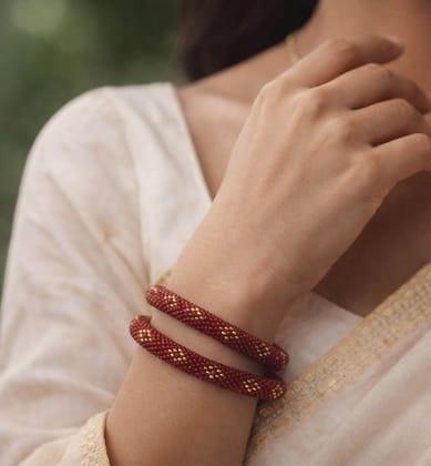 Handcrafted Beaded Bangles – Traditional Ethnic Jewelry (Set of 1) Handcrafted Beaded Bangles – Traditional Ethnic Jewelry (Set of 1)