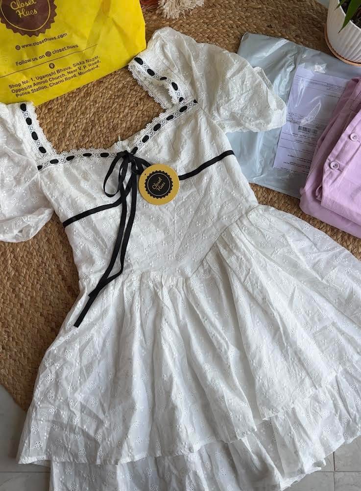 Linda black & White dress-XS