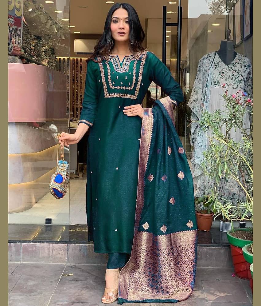 Mahek Fashion Women Chanderi Embellished Straight Kurti With Pants ( Dark Green )