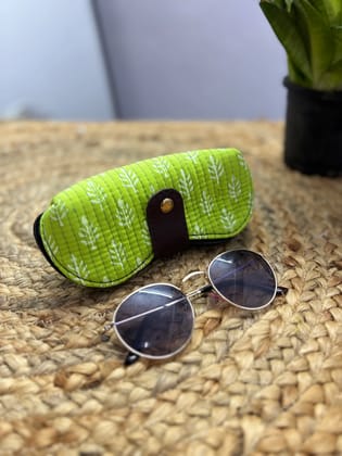 Fabric Sunglasses Cover – Stylish Protection for Your Shades