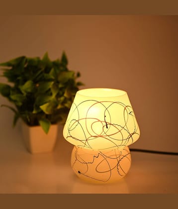 Somil - White Decorative Table Lamp ( Pack of 1 )