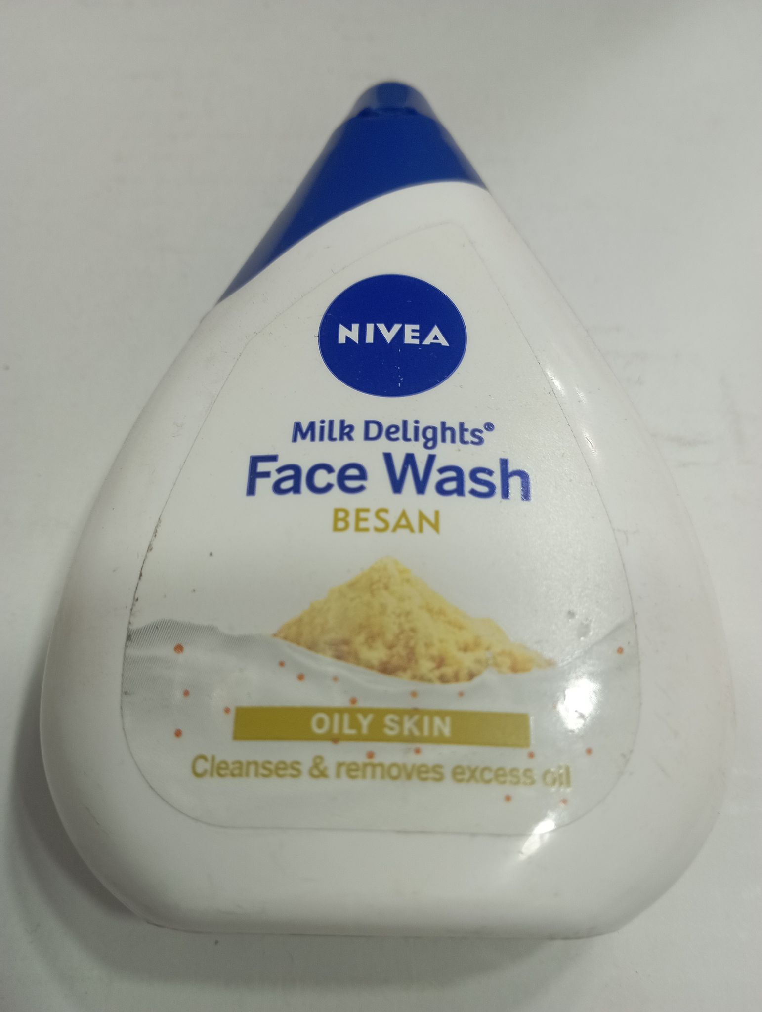 Nivea Milk delights Face wash Besan Oily skin Cleanses & removes excess oil 