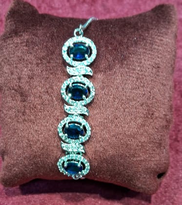BRACELET AD BRACELET AD