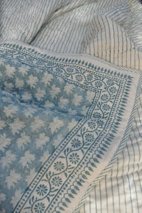 Blue Lotus Quilt : Premium Handblock Comfort Double 90x108 inches