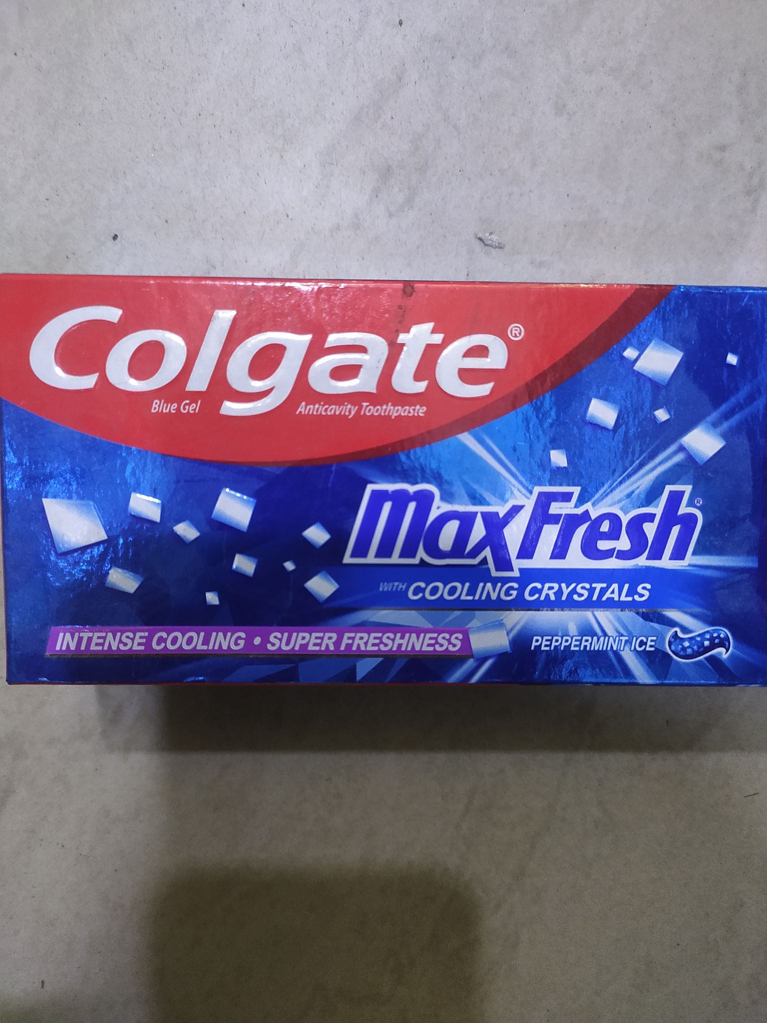 Colgate® Maxfresh With cooling crystals 