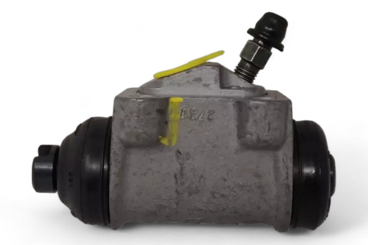 TVS Girling Rear Wheel Brake Cylinder - LH AV510130