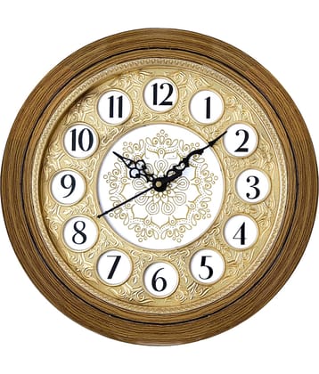 GrabBasket Circular Analog Wall Clock