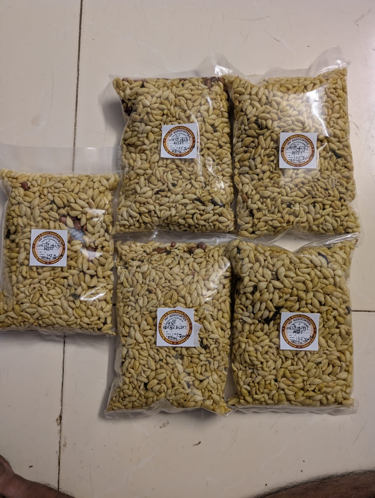 Hv Associates Jwari Kurmure Bhadang (250 Gm) | Crispy Puffed Jowar Snack Mix | Traditional Maharashtrian Namkeen | Ready To Eat