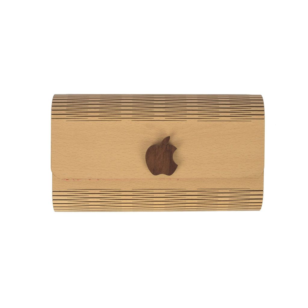 Modern Wooden Clutch beg : Minimalist Design, Maximum Impact Carry Your Essentials in Style