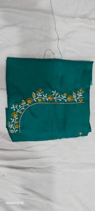 Nagaratnamma Boutique Electrical Embroidered Blouse Piece
