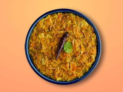 Chef Special Rajasthani Dal Papad Khichdi