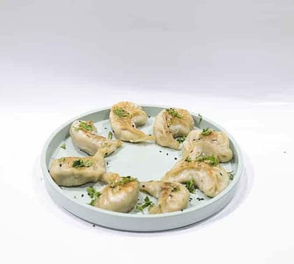 Paneer Pan Fried Schezwan Momo