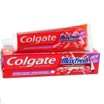 Colgate MaxFresh Red Gel Toothpaste, 150 gm