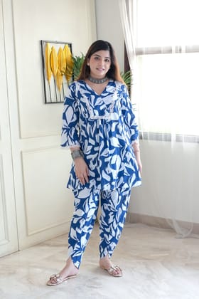 Noor Blue Printed Co ord Set with Lace Detailing-M