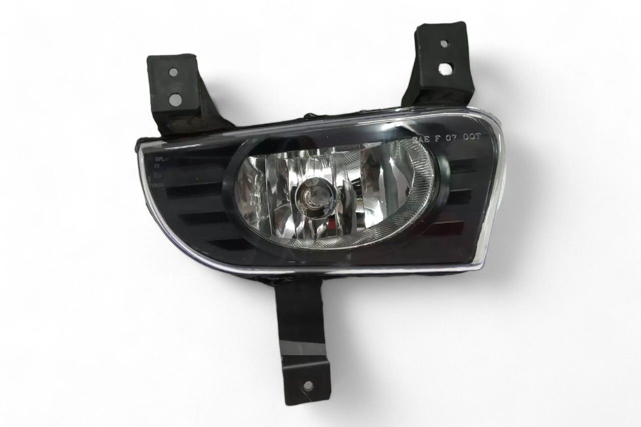 Lumax Front Fog Lamp - RH AV224148