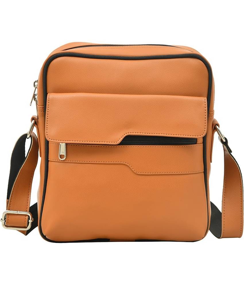 MATRICE 791 Tan P.U. Casual Messenger Bag