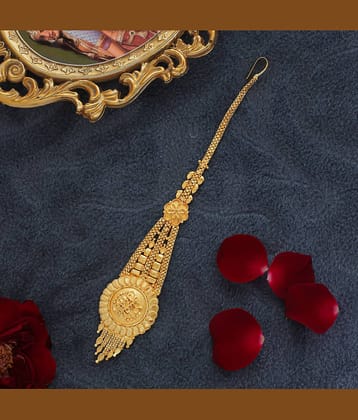 LUV FASHION Golden Maang Tikka ( Pack of 1 )