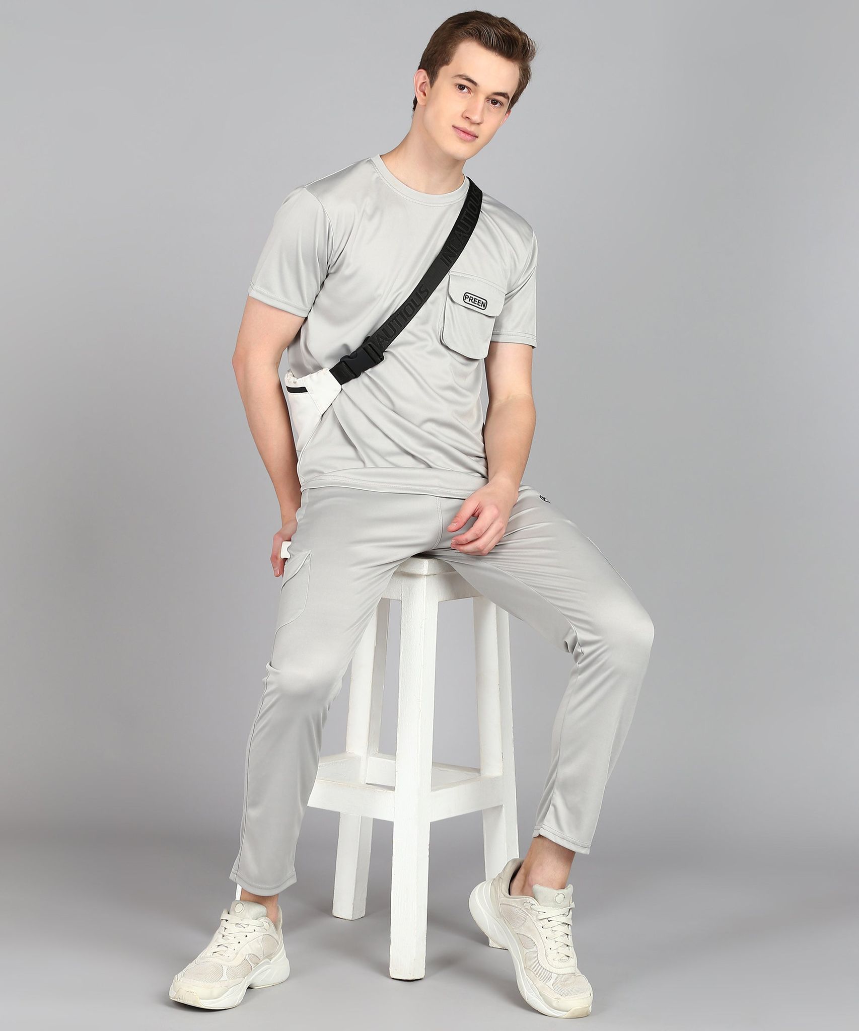 Preen Men's Light Grey Colour Solid T-shirt and Lower Set-M