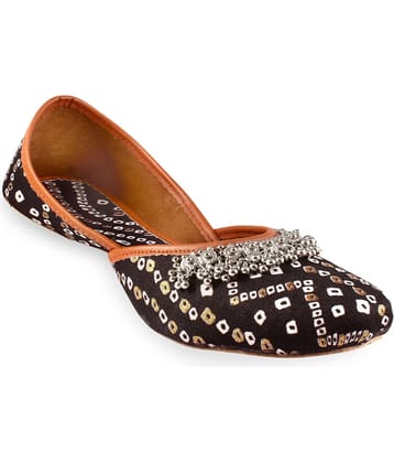 Anjaneya Creations Black Women's Mojaris