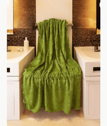 Finesse Decor Pack of 1 Microfibre 325 -GSM Bath Towel ( Green )