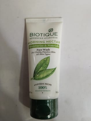 Biotique Advanced ayurveda Morning nectar Moisturize & nourish Face wash For visibly flawless skin 
