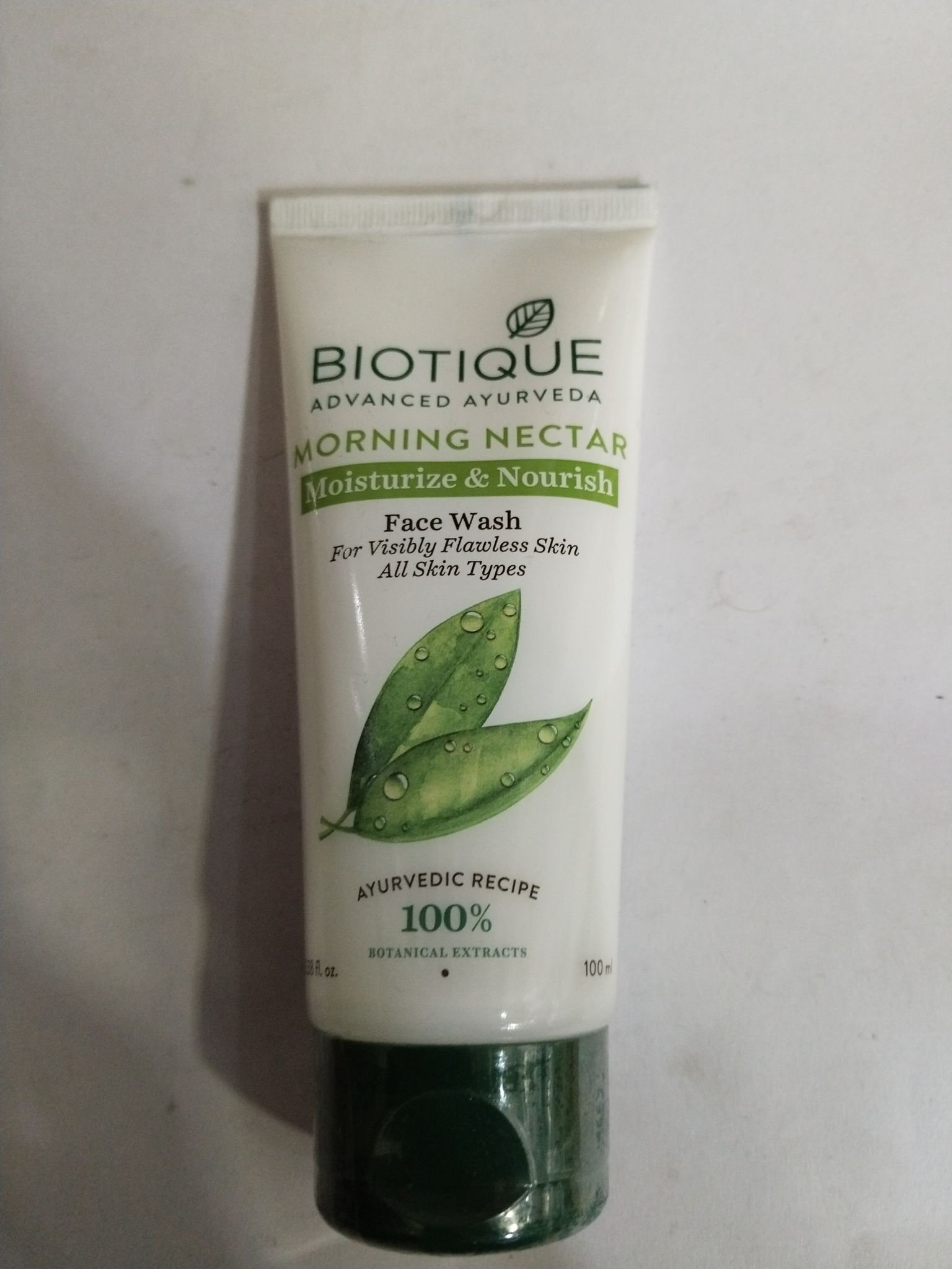 Biotique Advanced ayurveda Morning nectar Moisturize & nourish Face wash For visibly flawless skin 