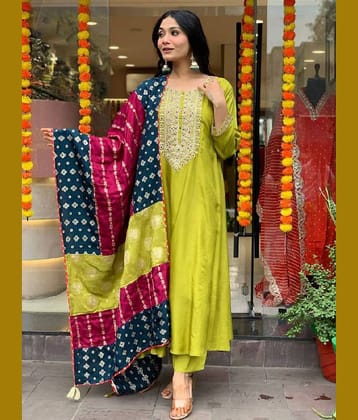 Niza Fashion Viscose Embroidered Kurti With Pants Women's Stitched Salwar Suit - Lime Green ( Pack of 1 )