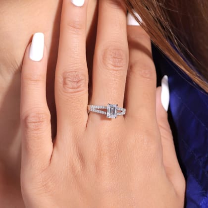 FREYA EMERALD CUT SOLITAIRE SILVER RING-13 / White Gold